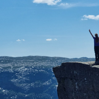 Preikestolen - sklanatá kazateľňa