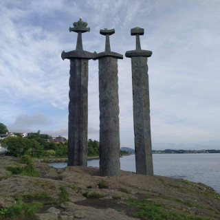 Stavanger - Sverd i fjell - meče v skale